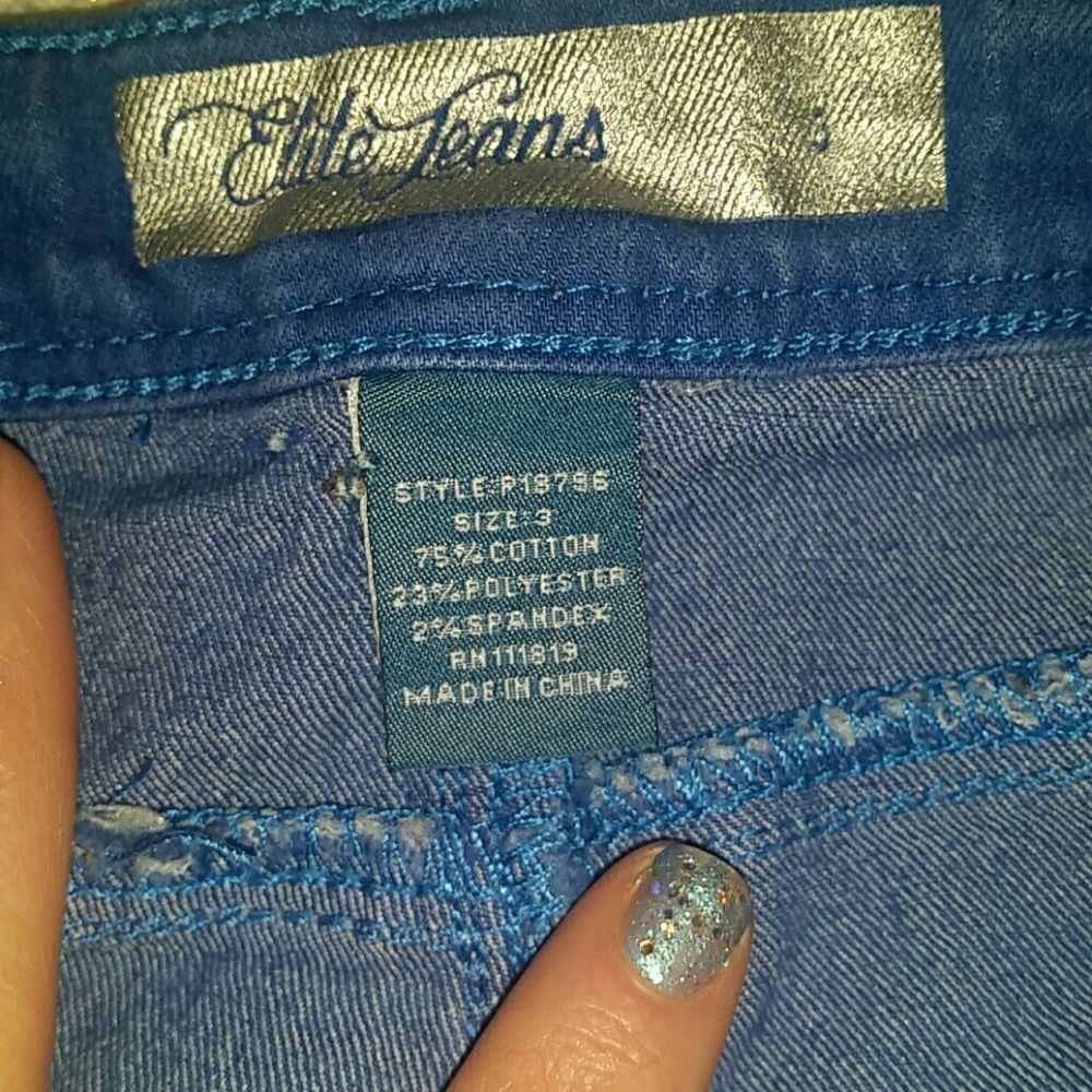 3/$15 Stretchy skinny jeans, great condition - Picture 3 of 5